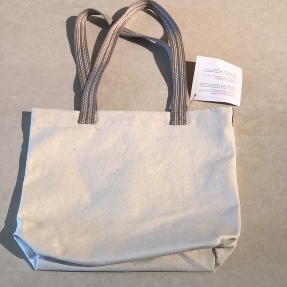 Thirty-One Statement Canvas Mini Shopper NWT! - Picture 4 of 7